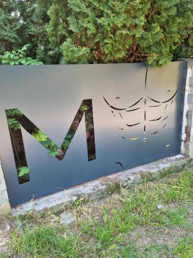 Maxx Lodge Bacău Eksteriør bilde