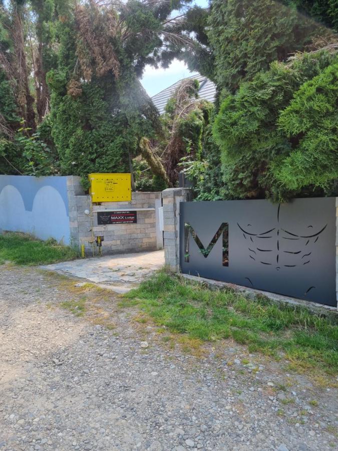 Maxx Lodge Bacău Eksteriør bilde