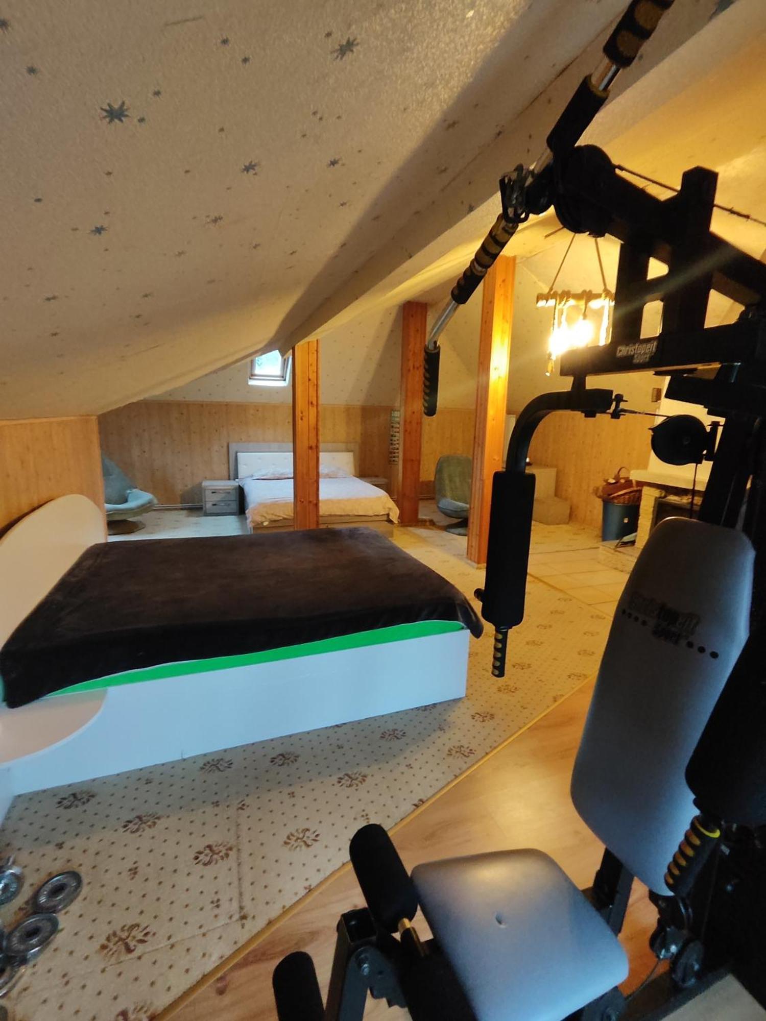 Maxx Lodge Bacău Eksteriør bilde