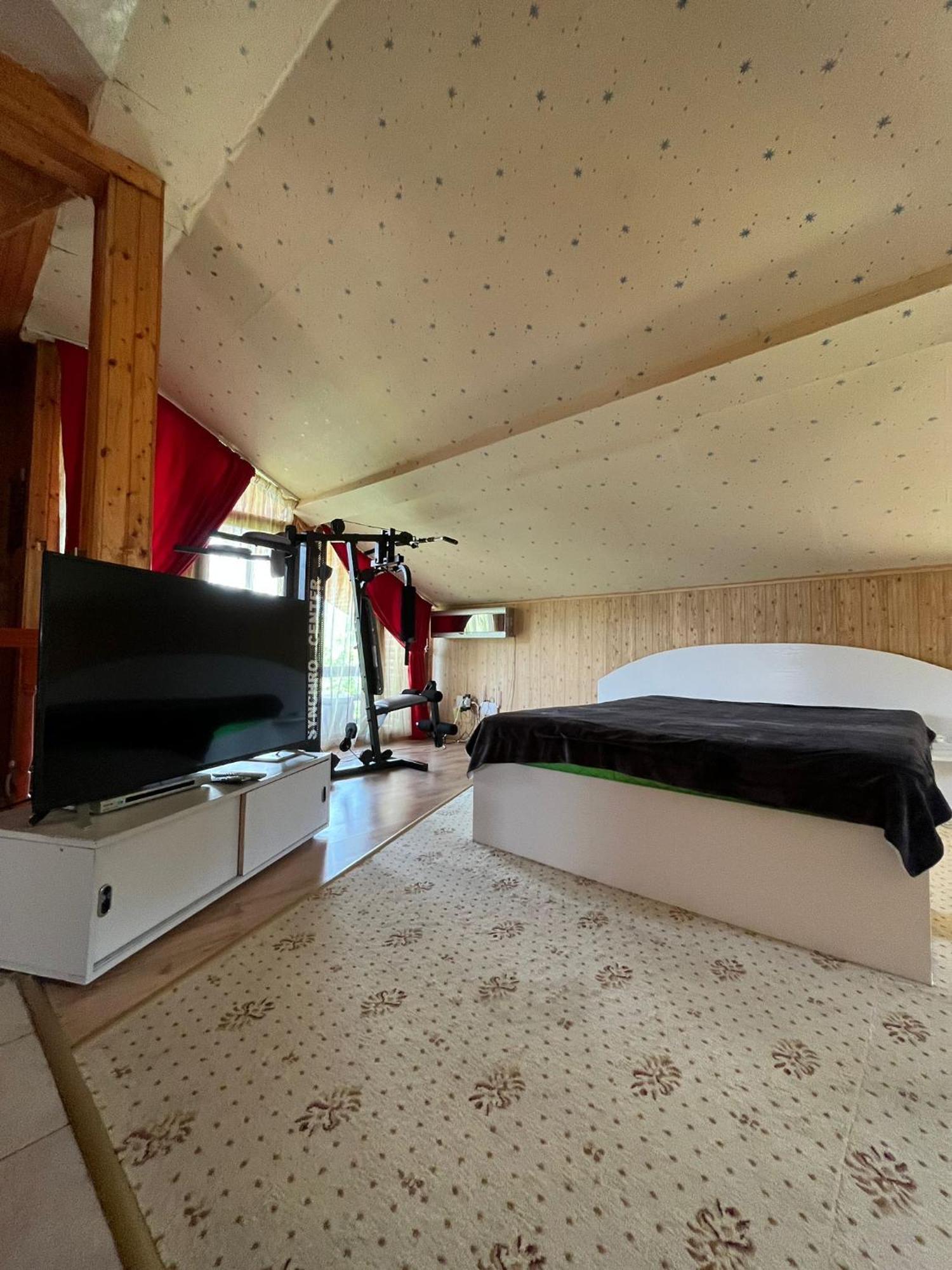 Maxx Lodge Bacău Eksteriør bilde
