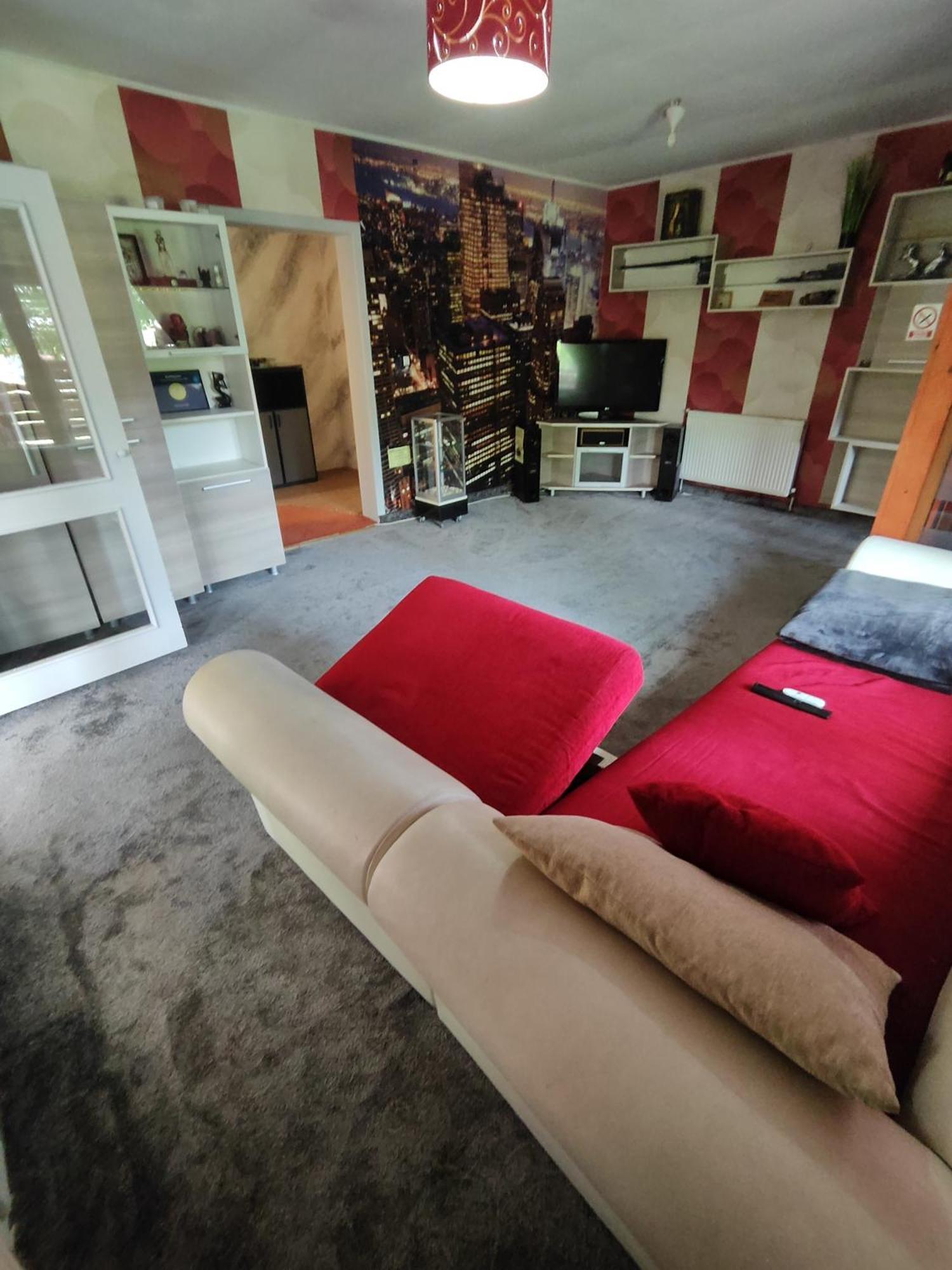 Maxx Lodge Bacău Eksteriør bilde